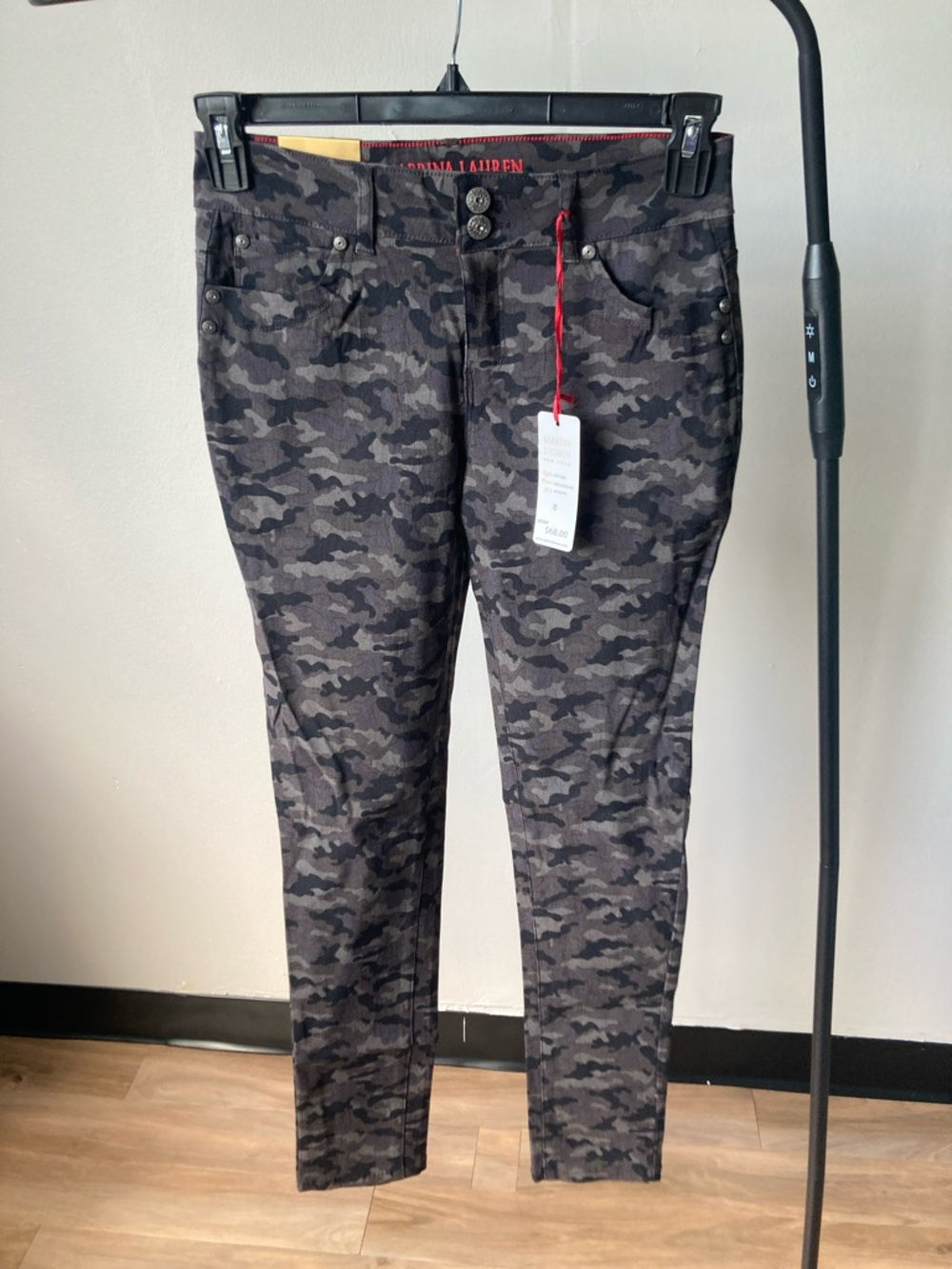 Sabrina Lauren skinny jean gray black camo print ultra soft stretch size 8
